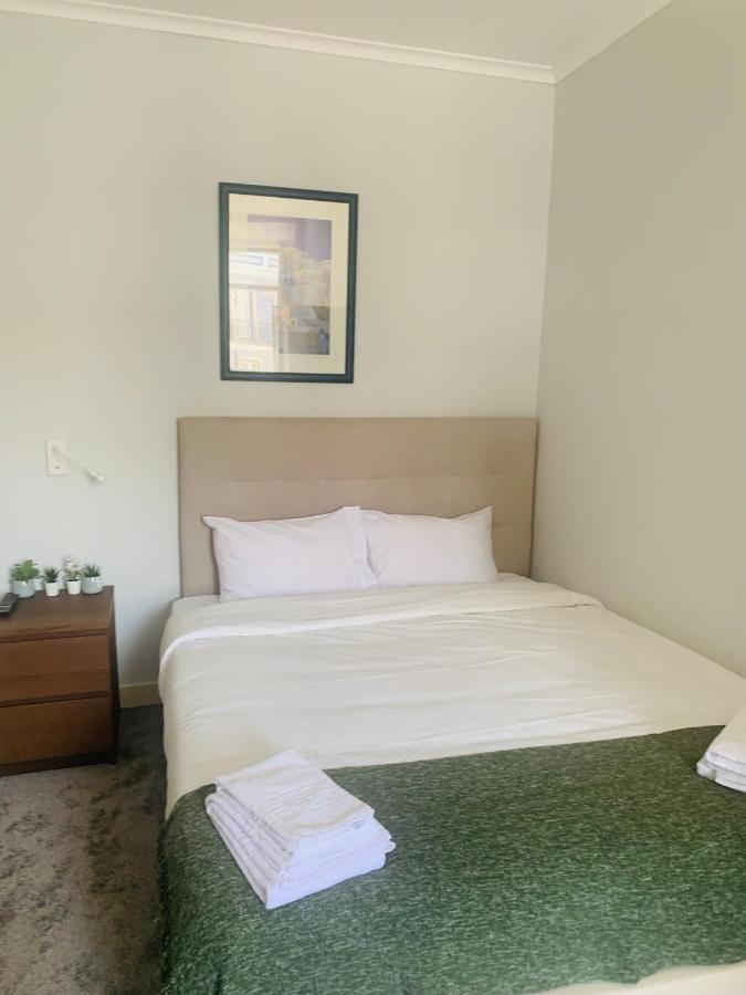 Hotel Sao Lazaro Bhuiyan Family Host à Lisboa Extérieur photo
