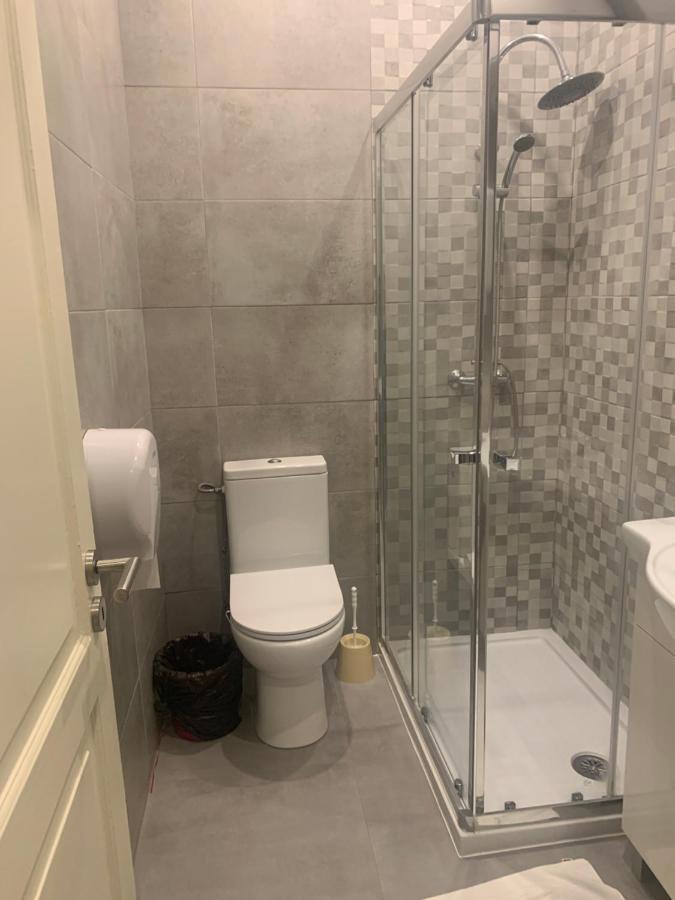 Hotel Sao Lazaro Bhuiyan Family Host à Lisboa Extérieur photo