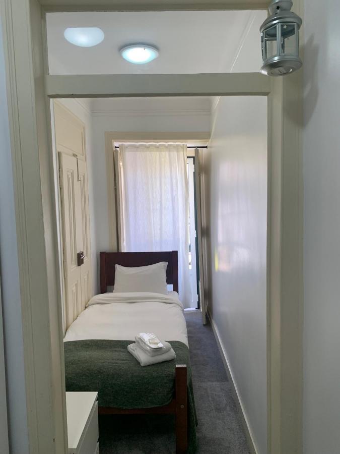 Hotel Sao Lazaro Bhuiyan Family Host à Lisboa Extérieur photo