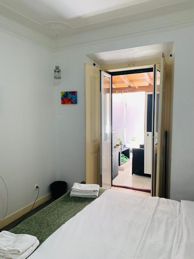 Hotel Sao Lazaro Bhuiyan Family Host à Lisboa Extérieur photo