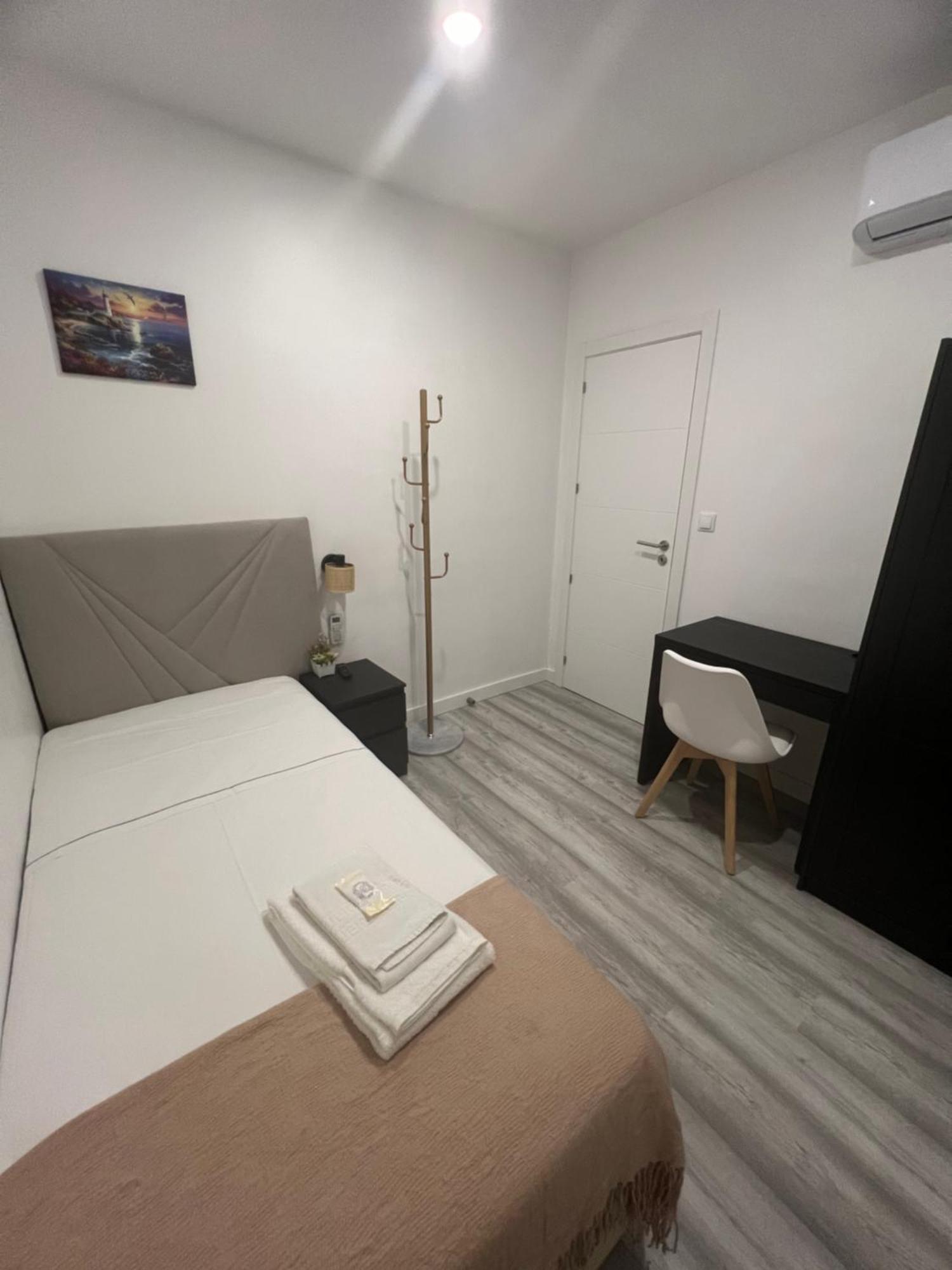Hotel Sao Lazaro Bhuiyan Family Host à Lisboa Extérieur photo